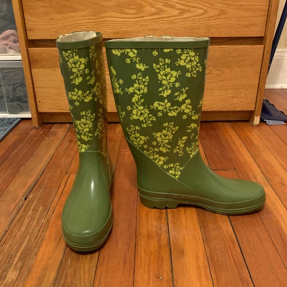 GREEN FLORAL RAIN BOOTS - Picture 3 of 3